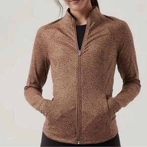 Athleta Tan Leopard Animal Print Salutation Jacket Medium M NWOT Womens 💫